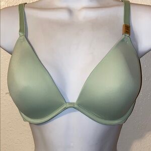 PINK Victoria's Secret Green T-Shirt Bra